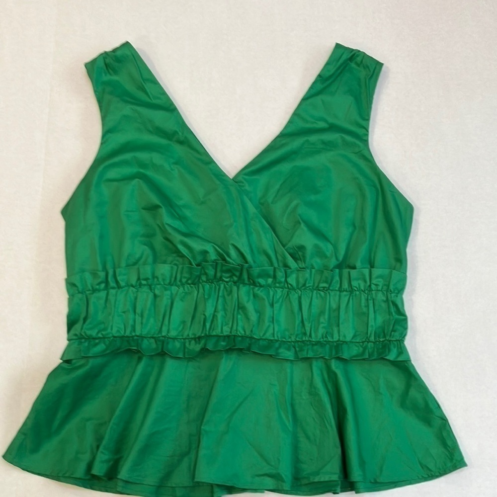 Express career or casual sleeveless green shirt size m